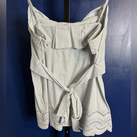 BCBG Maxazira Blouse - Picture 3 of 3